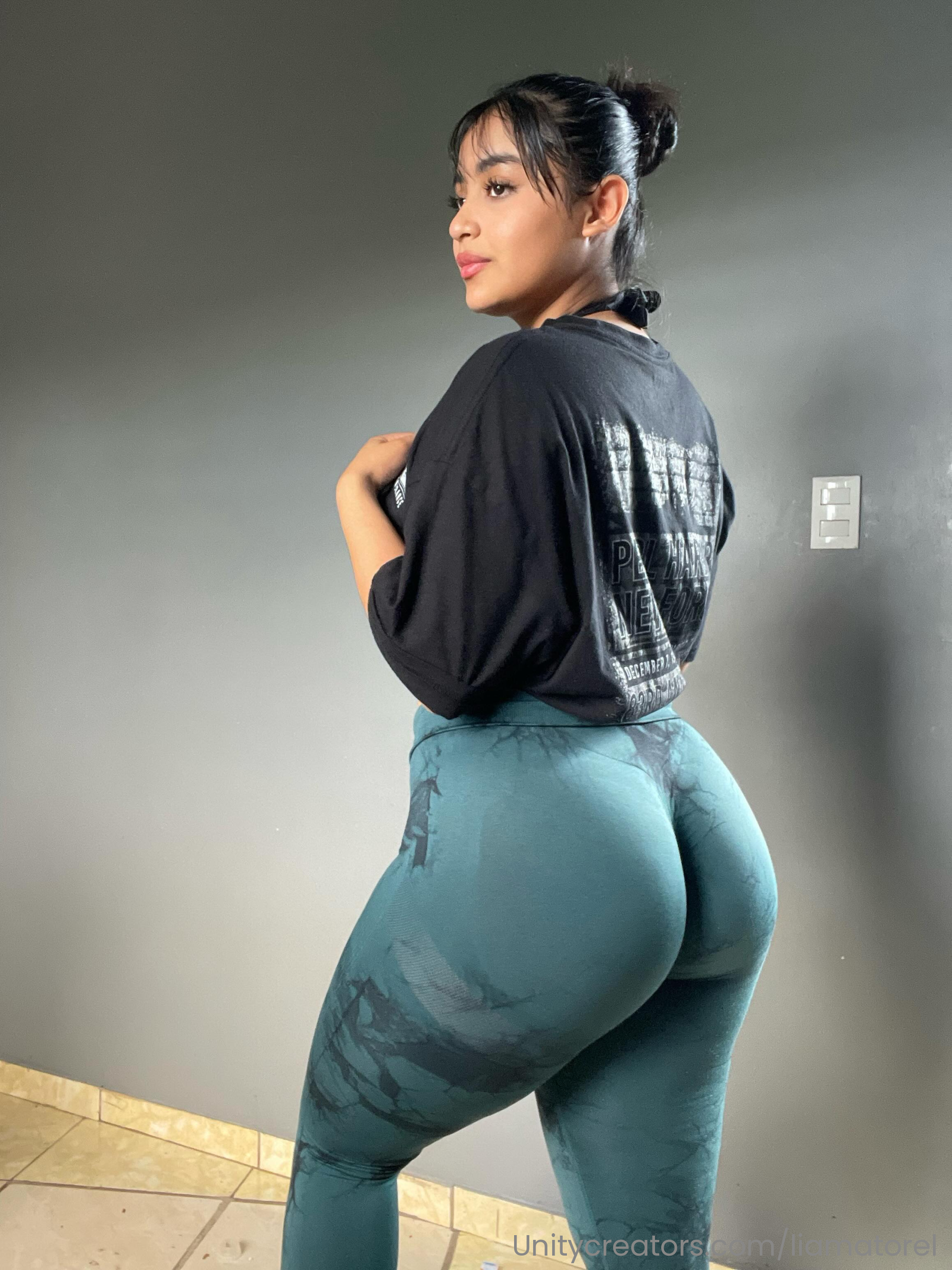 Bienvenido a mi página exclusiva 😏
Estaré compartiendo mis mejores fotos y videos por aquí